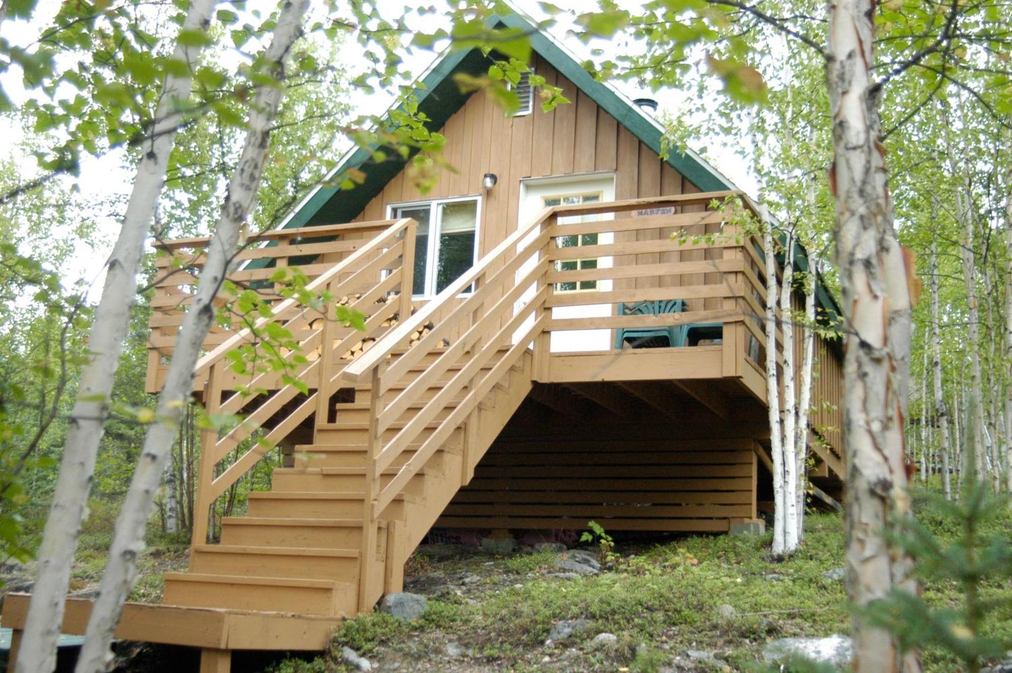 Yellow Dog Lodge, Inc. Yellowknife Exterior photo