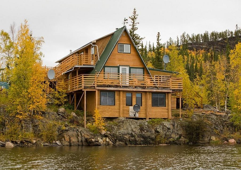 Yellow Dog Lodge, Inc. Yellowknife Exterior photo